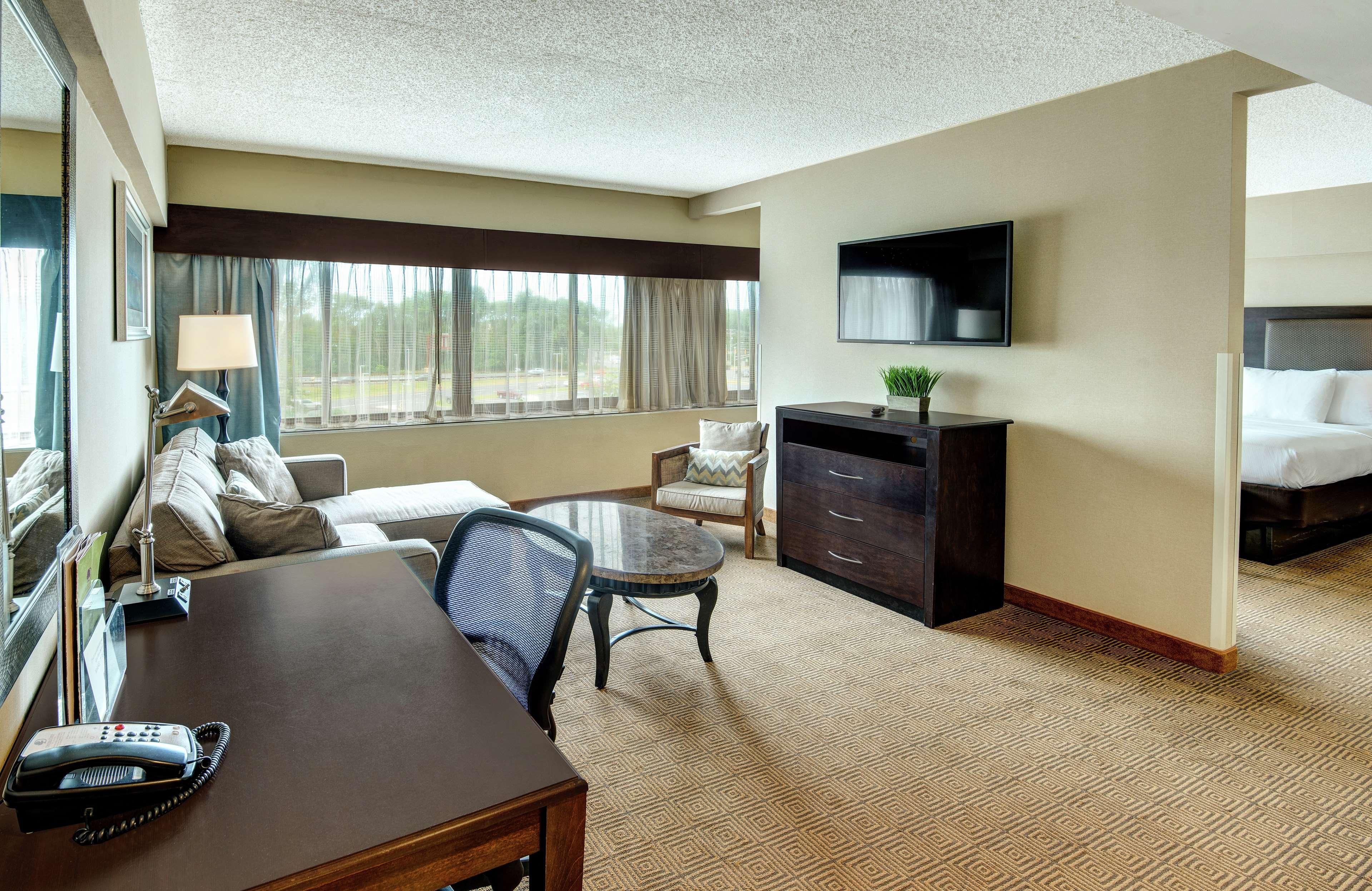 Doubletree By Hilton Tinton Falls-Eatontown Eksteriør billede