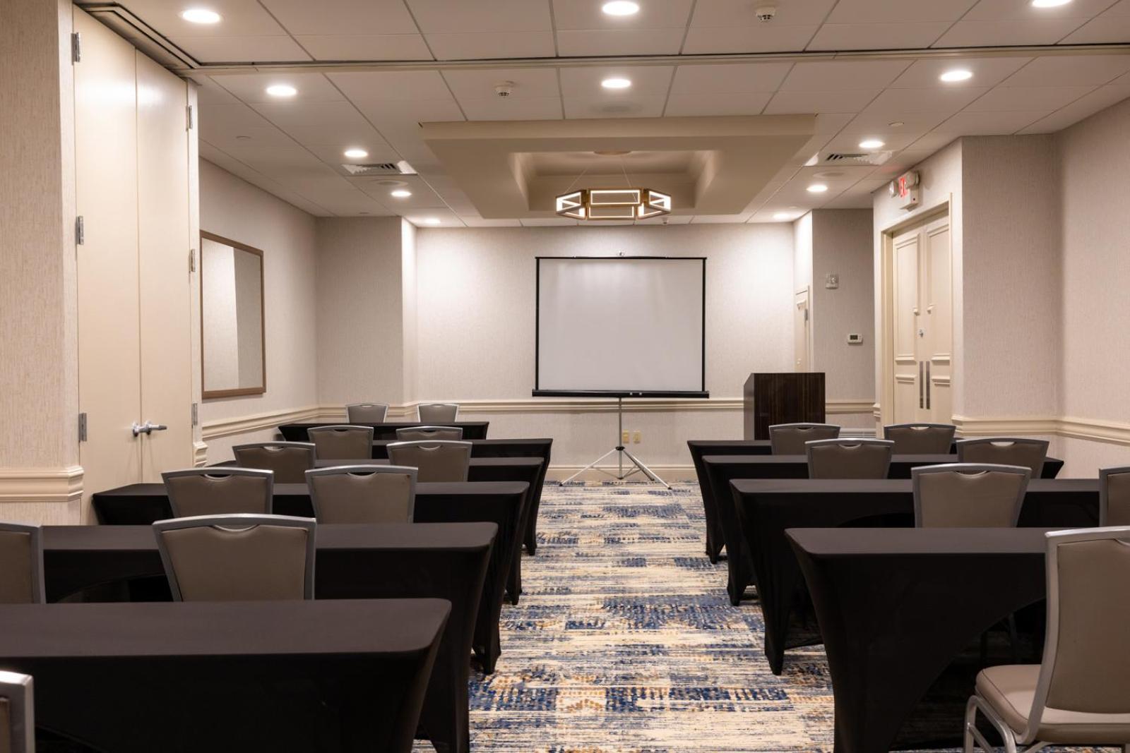 Doubletree By Hilton Tinton Falls-Eatontown Eksteriør billede
