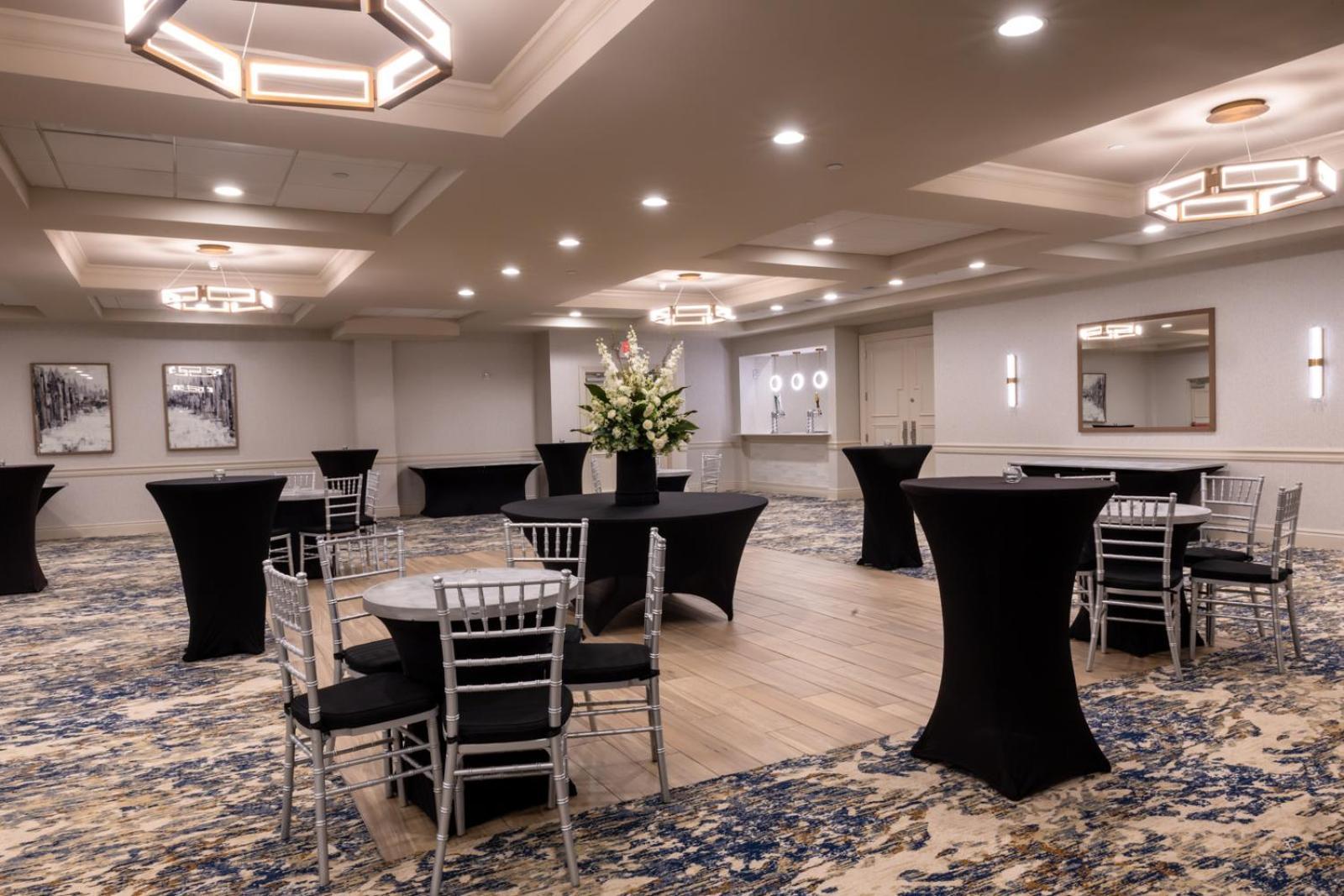 Doubletree By Hilton Tinton Falls-Eatontown Eksteriør billede