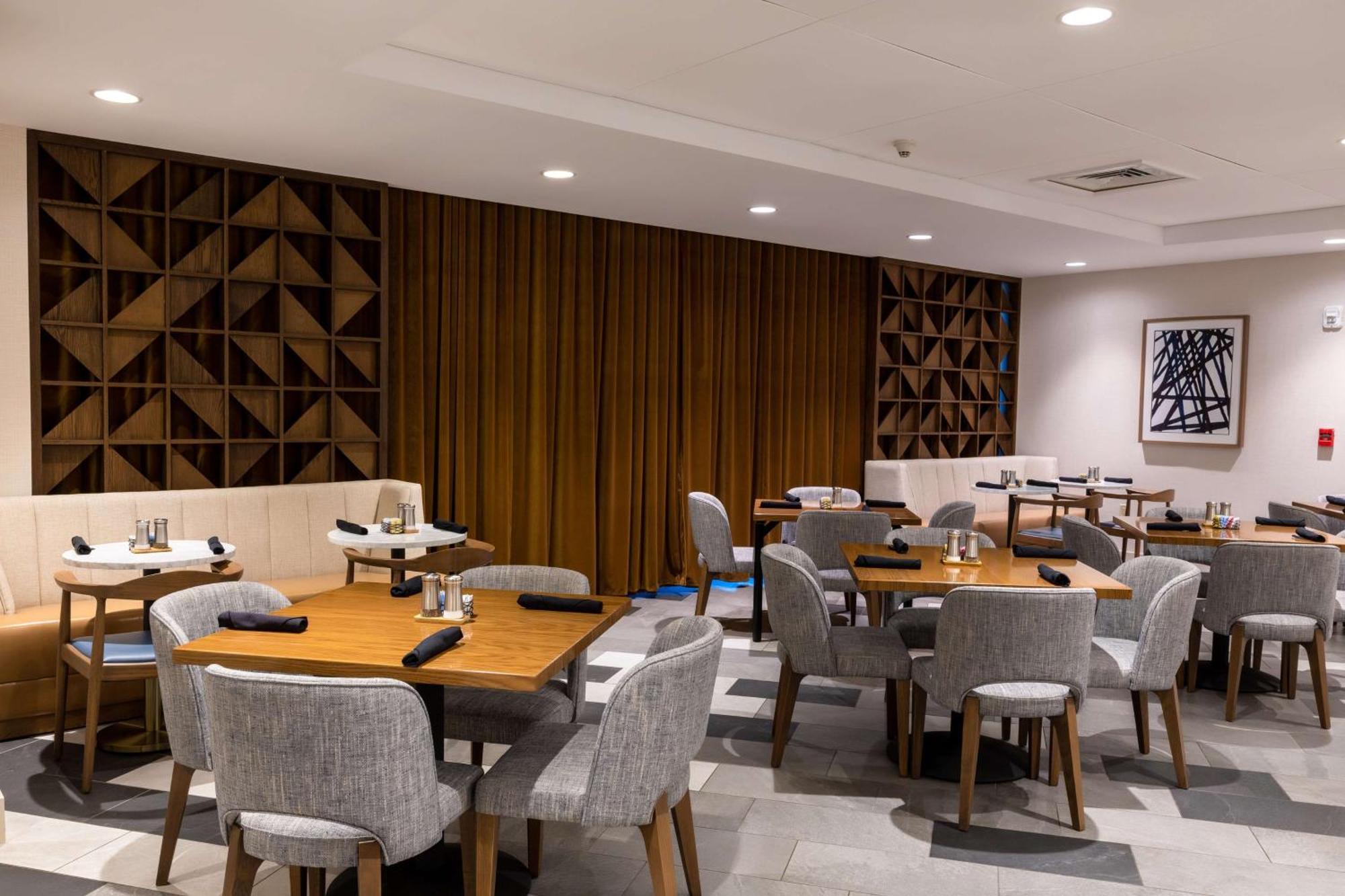 Doubletree By Hilton Tinton Falls-Eatontown Eksteriør billede