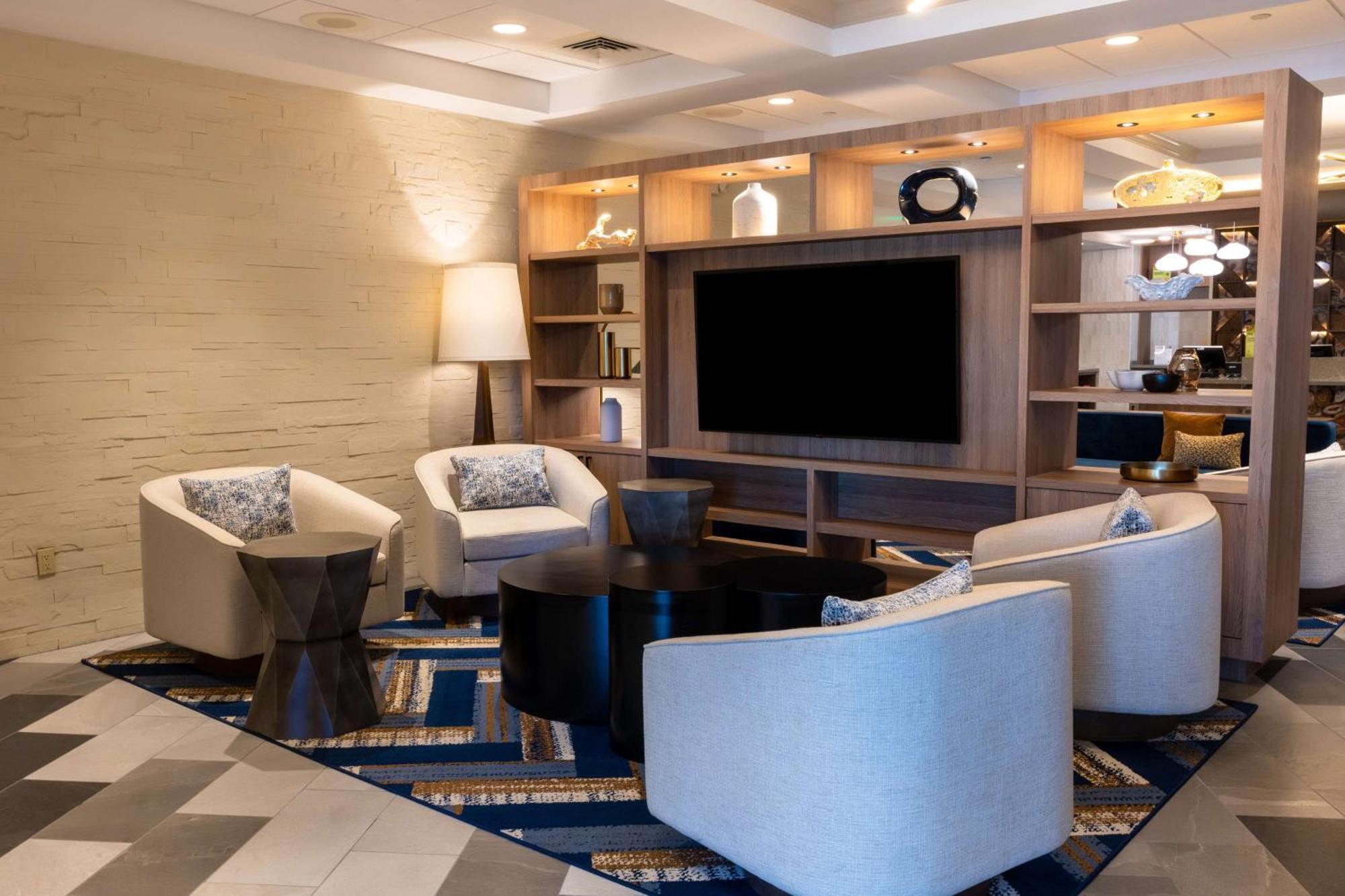 Doubletree By Hilton Tinton Falls-Eatontown Eksteriør billede